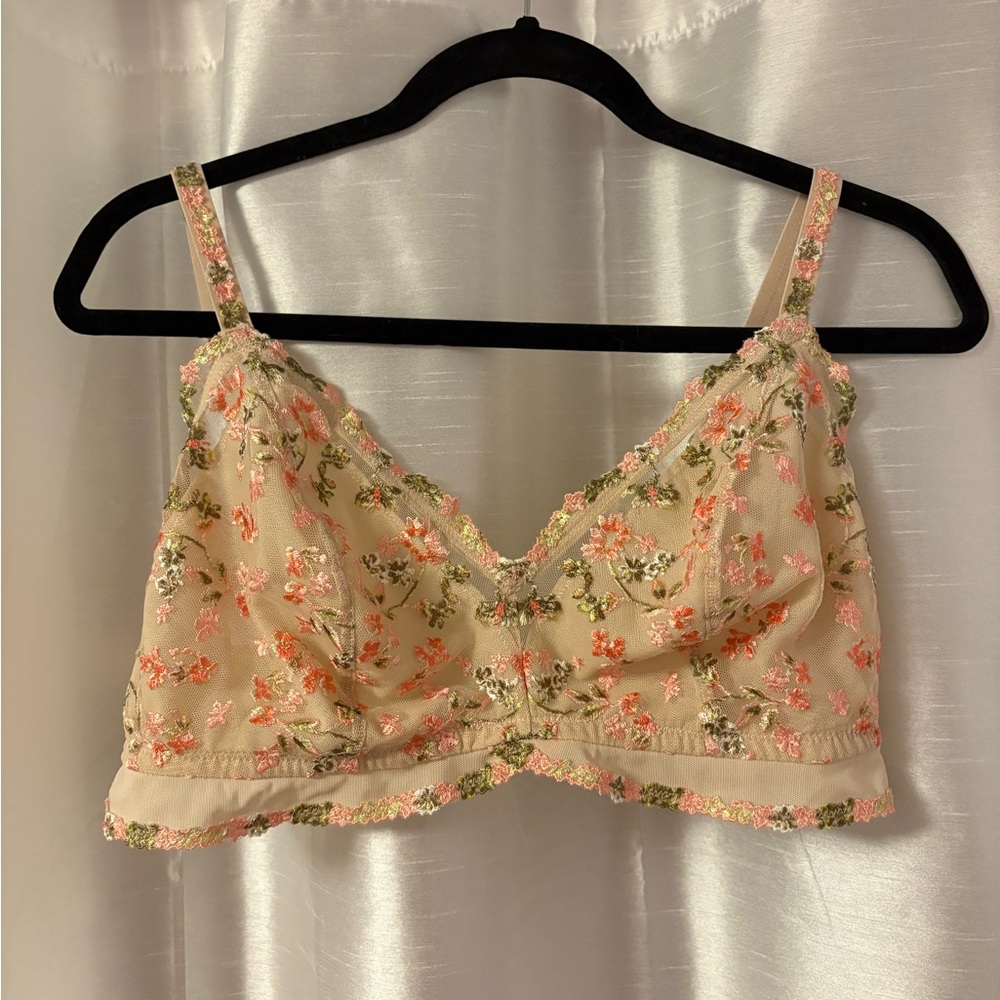 Aerie Cream Lace Bralette